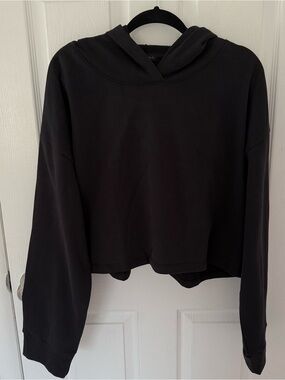 Beyond Yoga Black Luxe Fleece Happiness Cropped Hoodie Size XL
